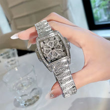 Load image into Gallery viewer, Women&#39;S Watch 2025 New Light Luxury Niche Full Diamond Women&#39;S Watch Rotating Watch