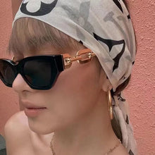 Load image into Gallery viewer, Fashion Cat Eye Sunglasses
