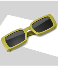 Load image into Gallery viewer, Women Vintage Rectangle Sunglasses