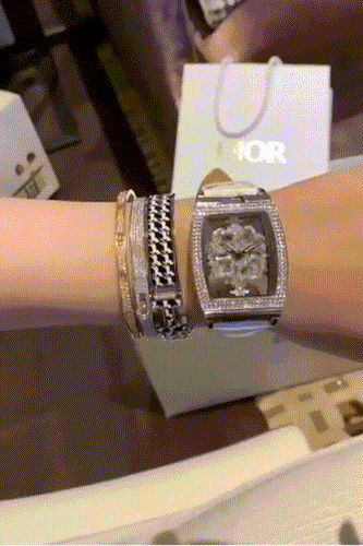 The Pirouette Watch - 