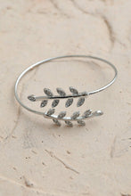 Load image into Gallery viewer, Olive Branch Minimal Bracelet
